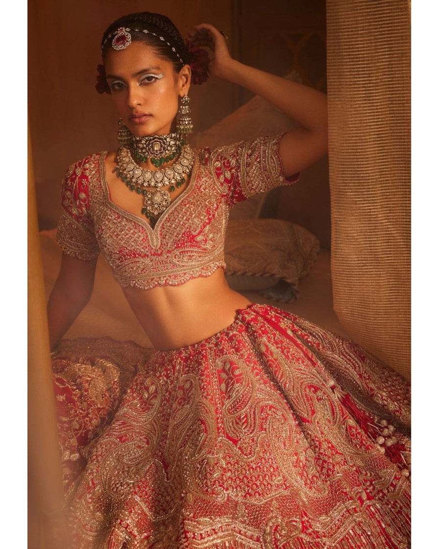 Bridal Kalighata | Frosty Lehenga Set