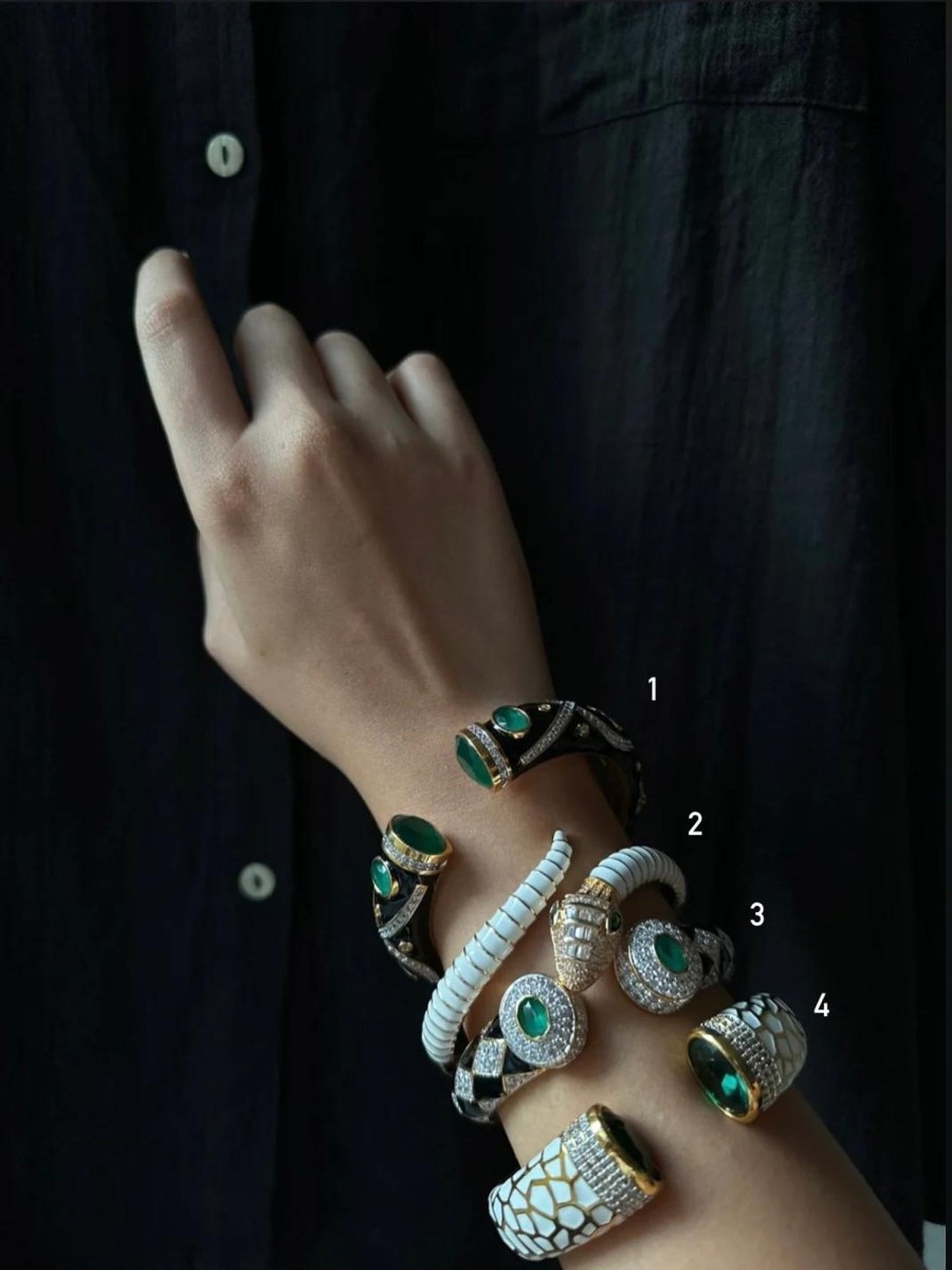 Womens KYNAH x Dhora India | Enamel Vintage Bracelet