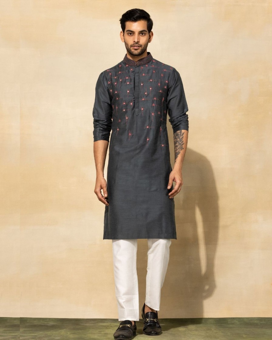 Mens Diya Rajvvir Mens | Gray Triangle Embroidered Kurta Set