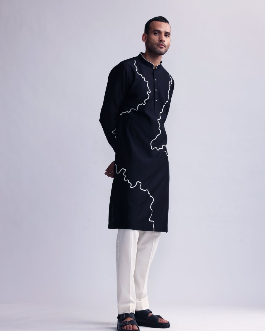 Mens Country Made | Navy Contour Line Embroidered Kurta Set