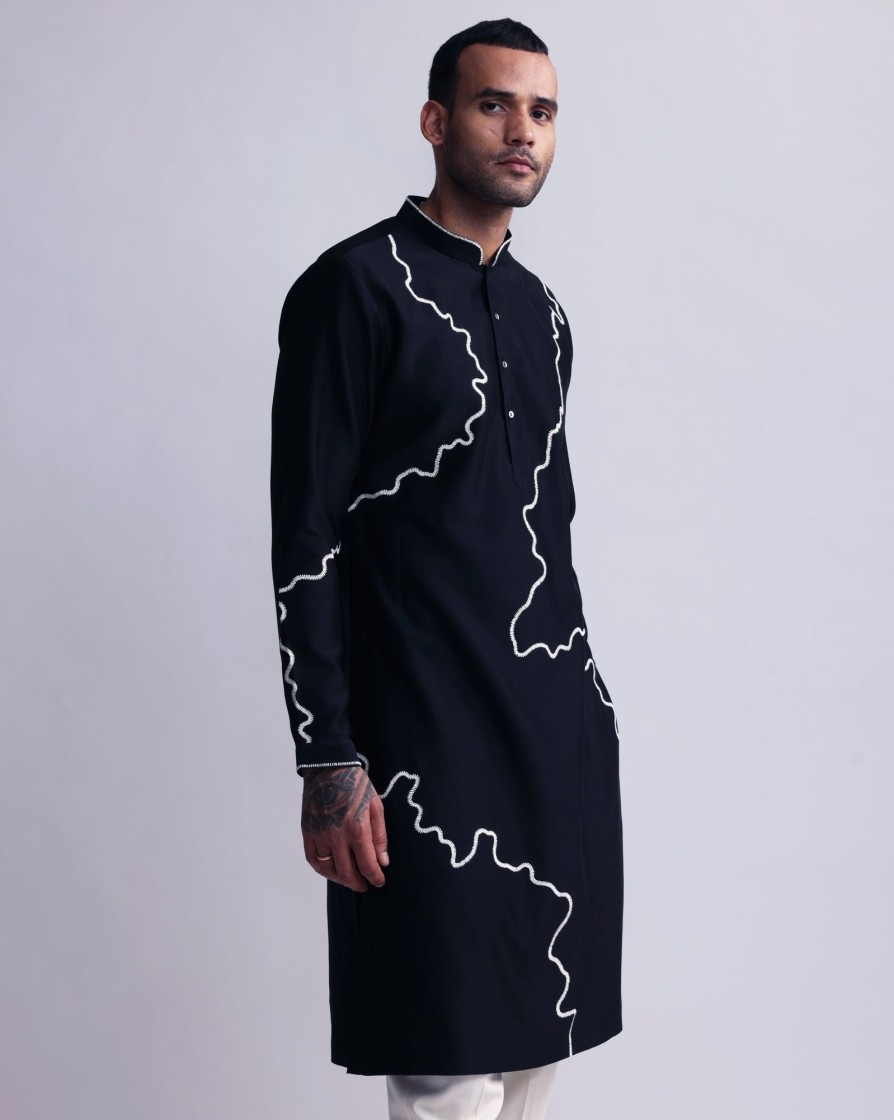 Mens Country Made | Navy Contour Line Embroidered Kurta Set