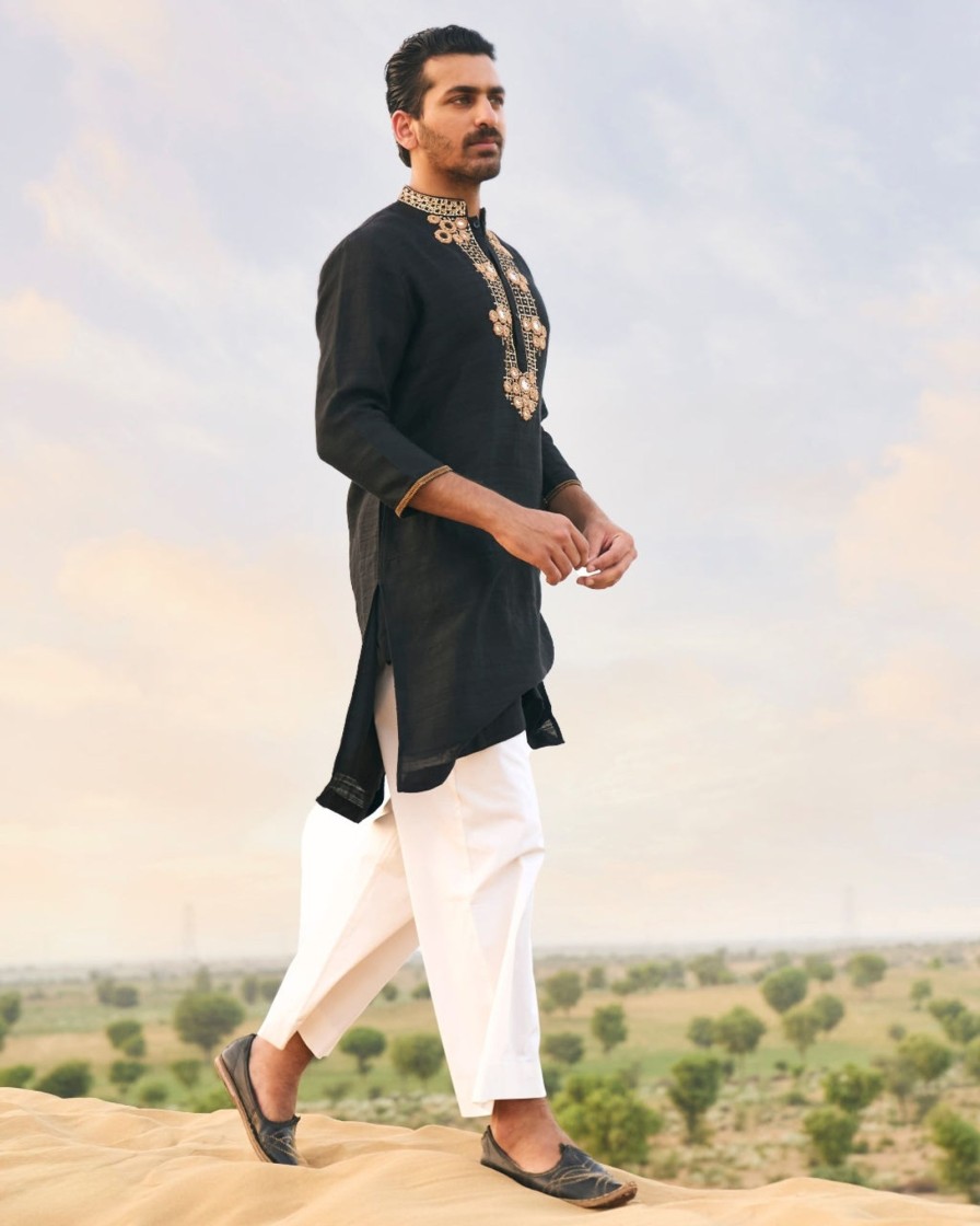 Mens Punit Balana Menswear | Classic Black Kurta Set With Gold Mirrors