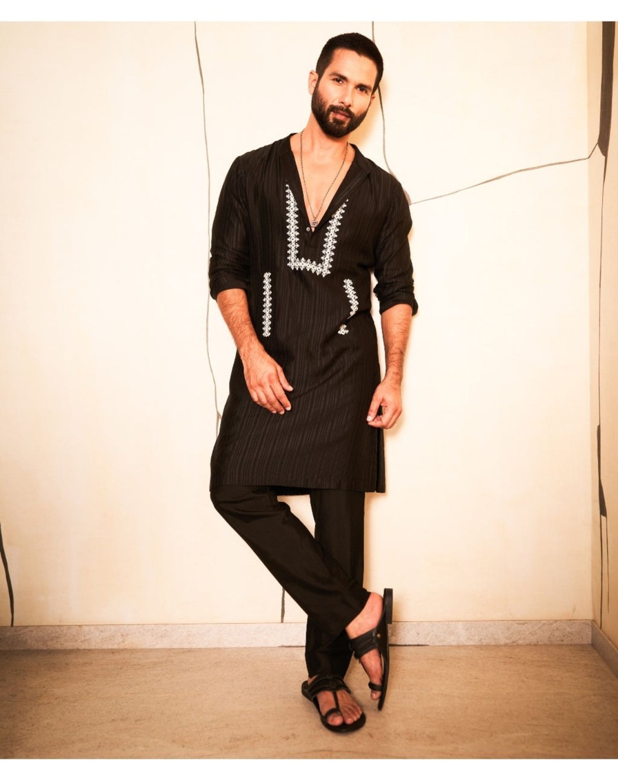 Mens Devnaagri Mens | Black Embroidered Woven Chanderi Kurta Set