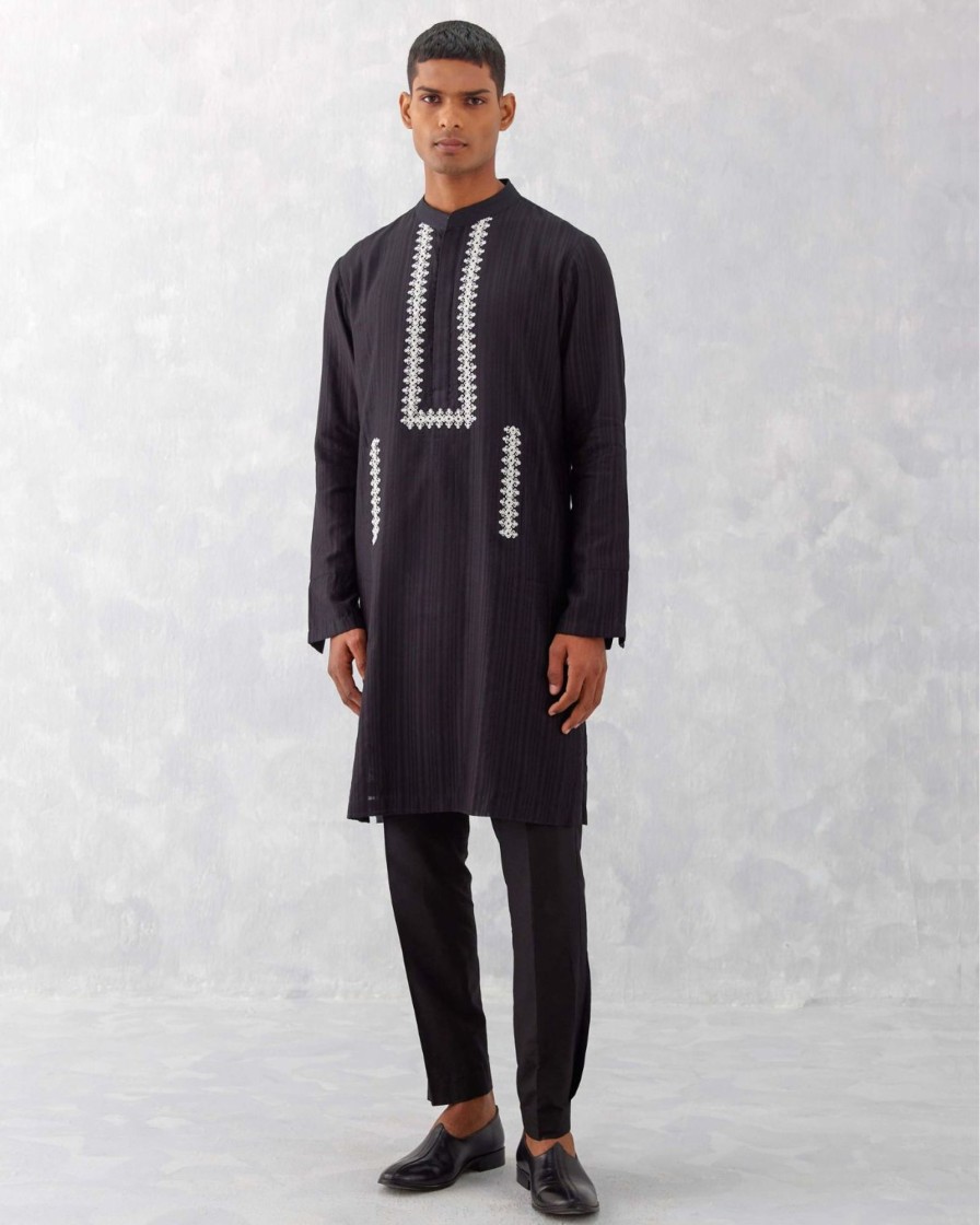 Mens Devnaagri Mens | Black Embroidered Woven Chanderi Kurta Set