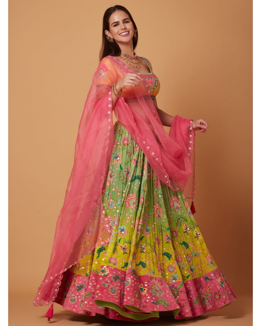 Womens Siddhartha Bansal | Yellow-Green Ombre Embroidered Lehenga Set