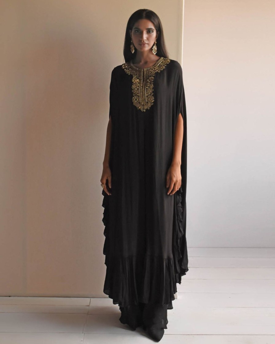 Womens Arpita Mehta | Black Hand Embroidered Cape Set