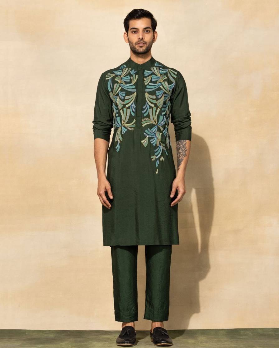 Mens Diya Rajvvir Mens | Olive Green Cutdana Embroidered Kurta Set