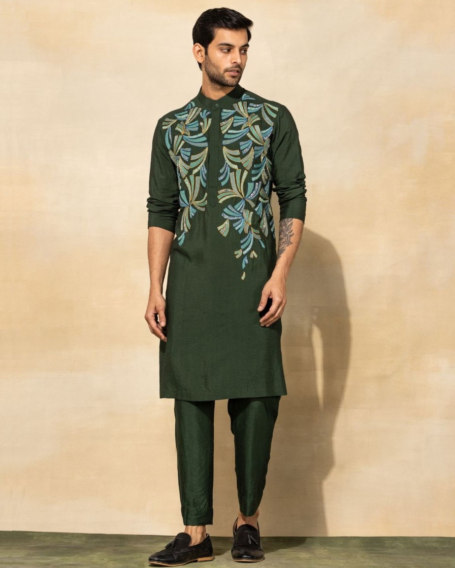 Mens Diya Rajvvir Mens | Olive Green Cutdana Embroidered Kurta Set