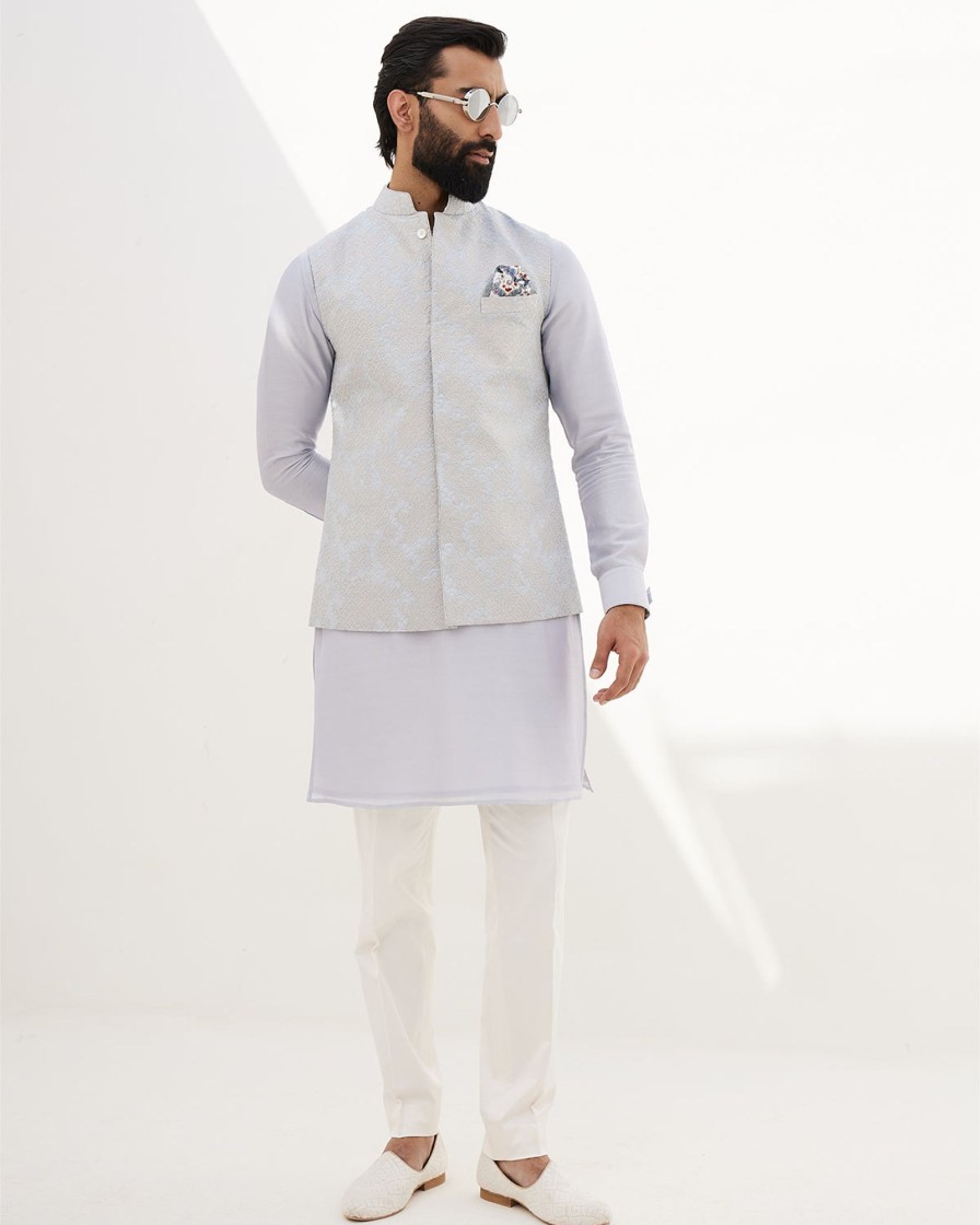 Mens Arjan Dugal | Sky Blue Banarasi Scallop Kurta Set