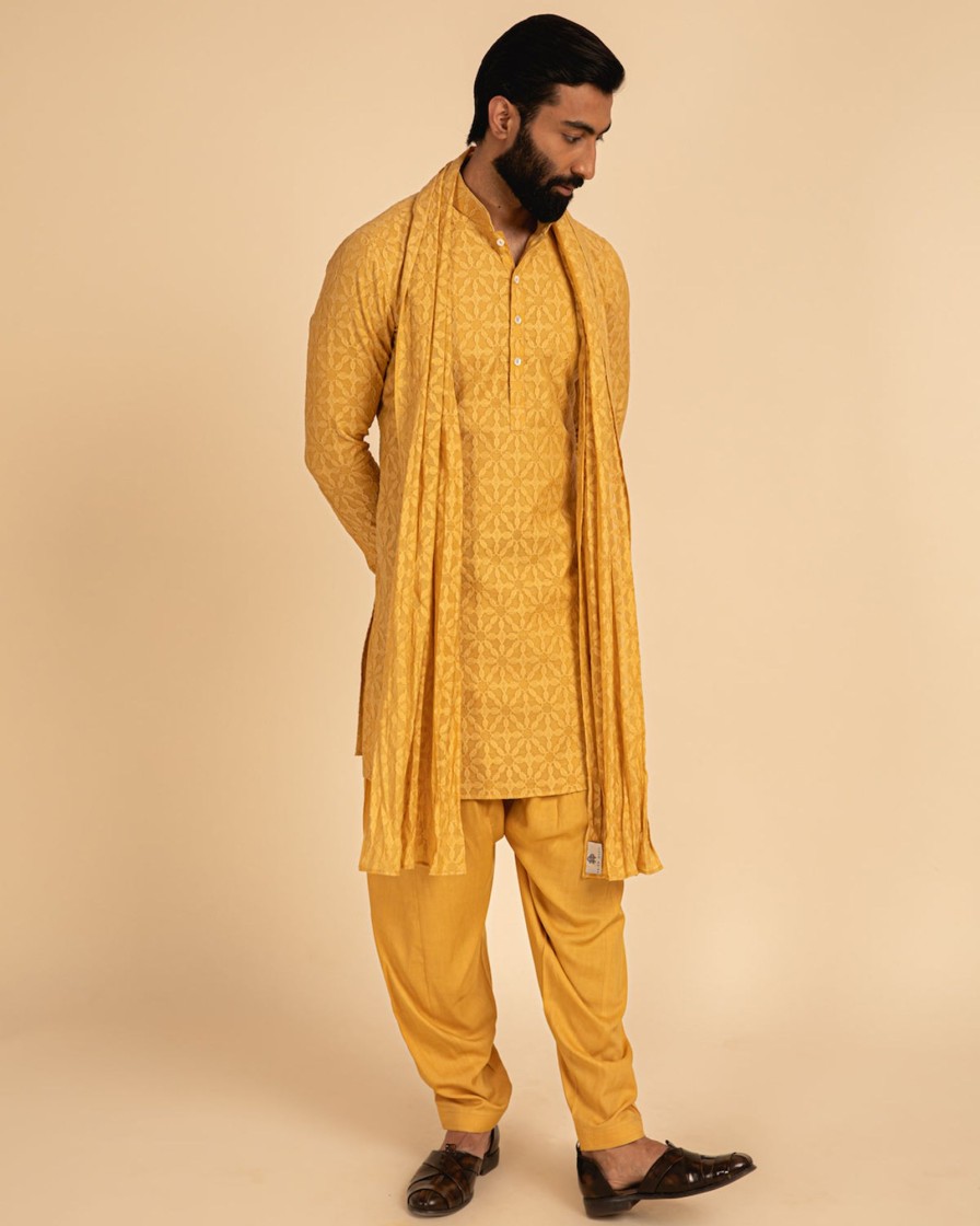 Mens Arjan Dugal | Yellow Jamdani Hand Woven Kurta Set