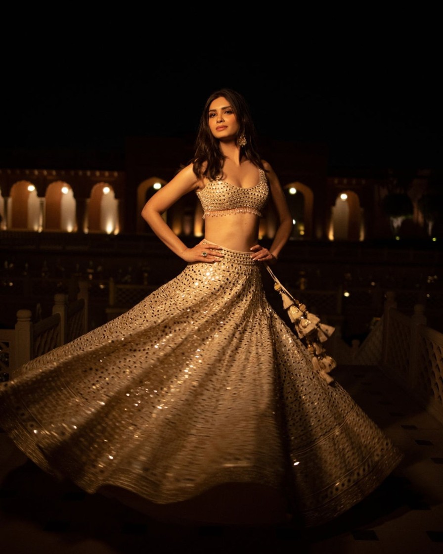 Bridal Gopi Vaid | Diana Lehenga Set