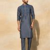 Mens Diya Rajvvir Mens | Gray Cutdana Embroidered Kurta Set