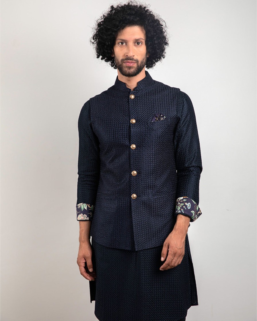 Mens Arjan Dugal | Navy Blue Chanderi Silk Kurta Set