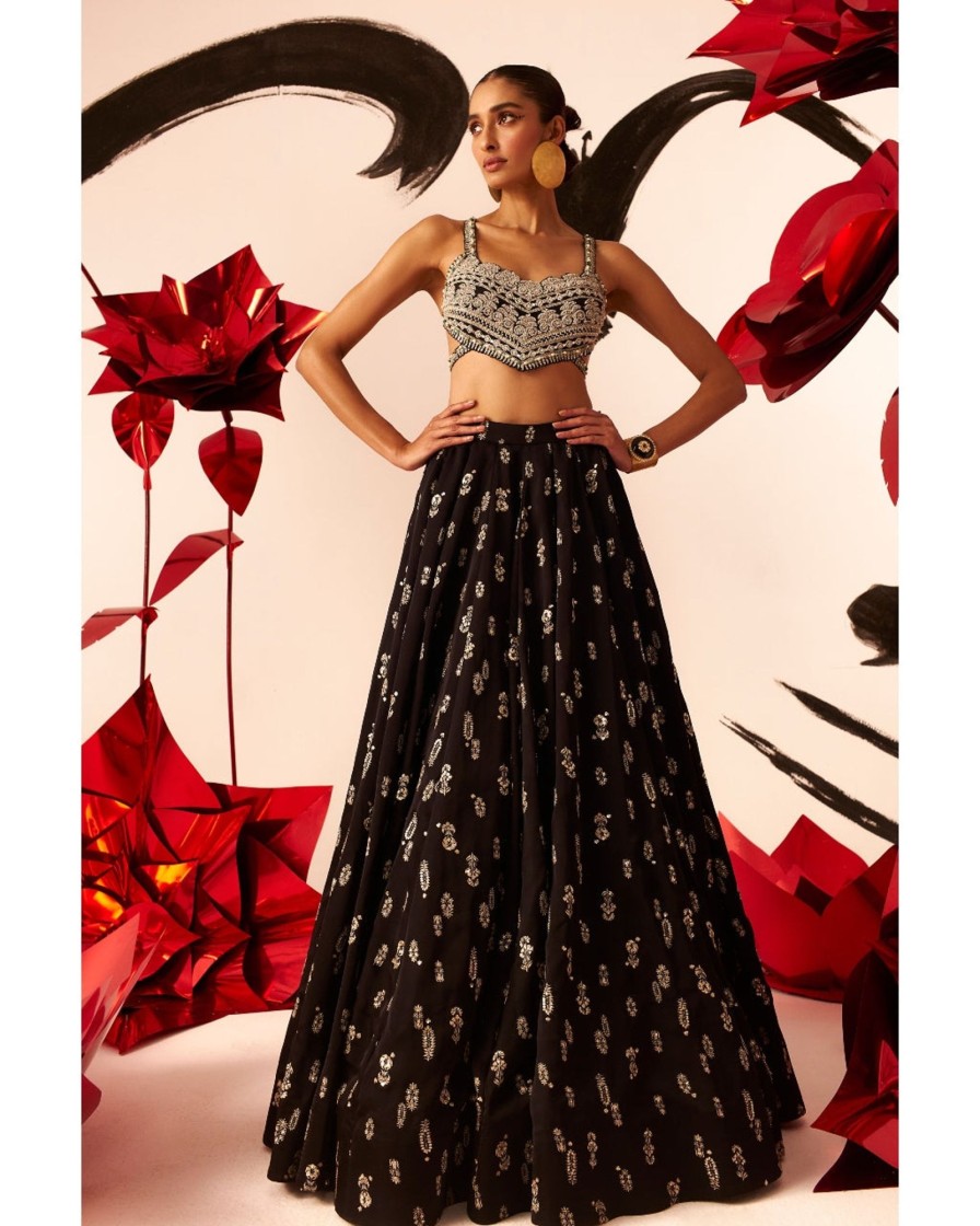 Womens Bhumika Sharma | Black Floret Lehenga Set