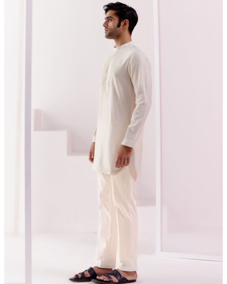 Mens Devnaagri Mens | Ivory Embroidered Chanderi Kurta Set