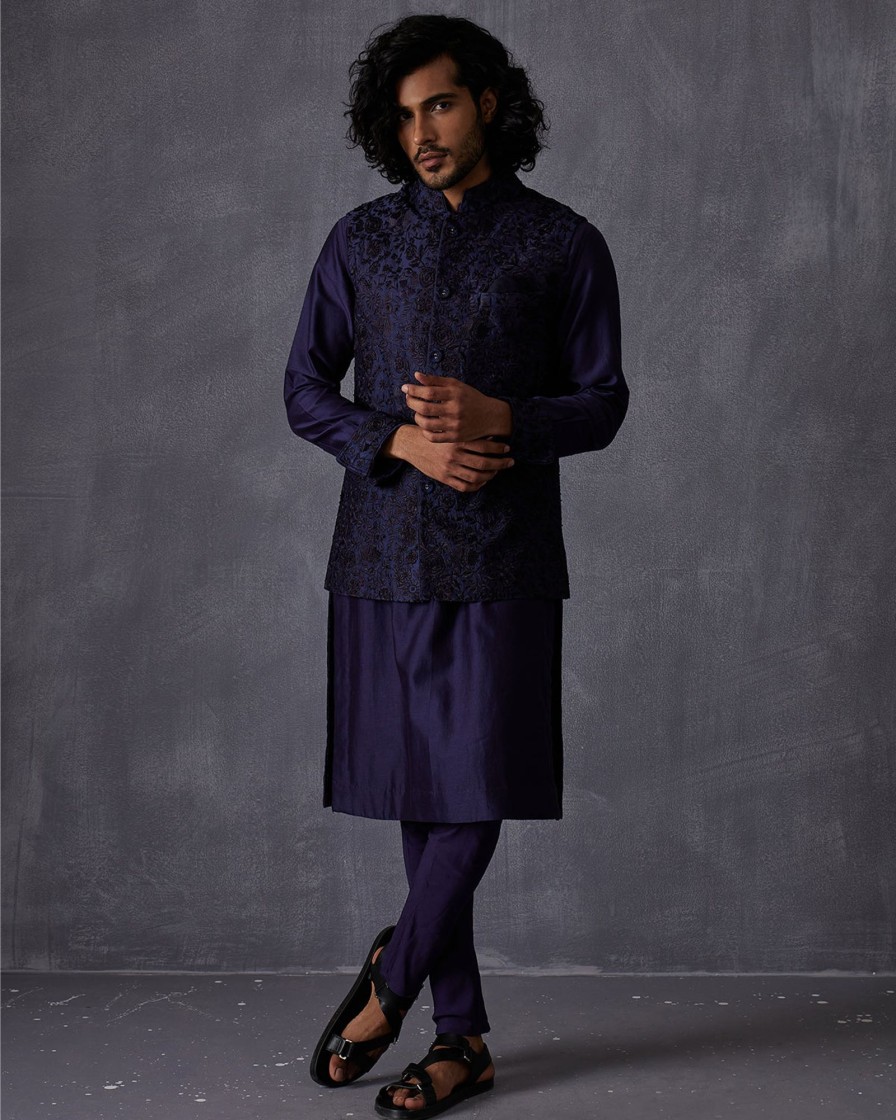 Mens Arjan Dugal | Navy Bageecha Kurta Set